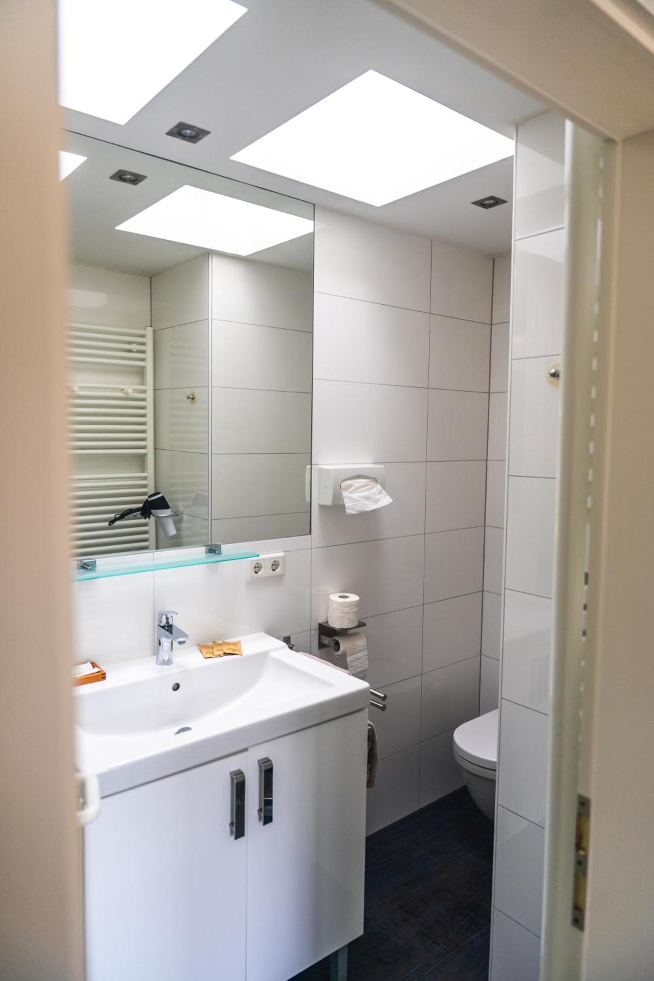 Hotel Hof 19 - Nuernberg Nord Heroldsberg Extérieur photo